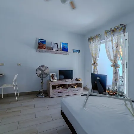 公寓 Acogedor Estudio En Tenerife Sur *